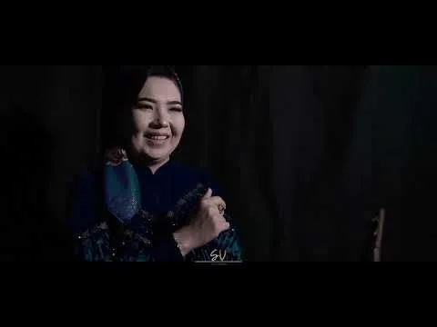 Ayna Mammedowa-Garja — SIGAMIX