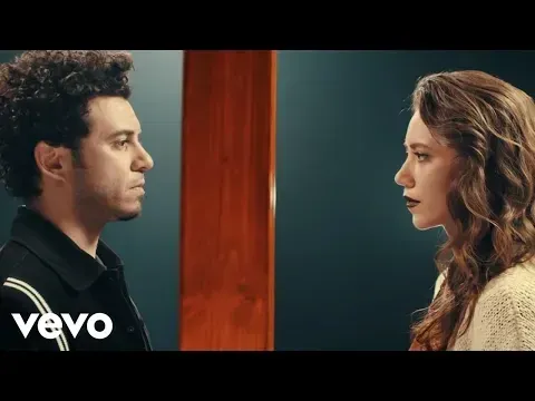 Seni Sevmiyorum Artık — Buray