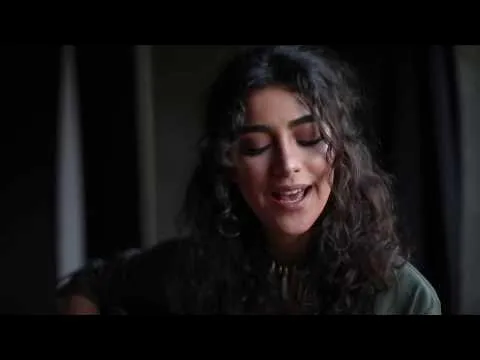 Gecələr Keçir (Aygün Kazımova) — Röya Rizvan