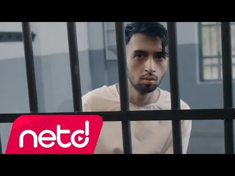 Bul Beni Çıkar Bu Çukurdan — Çağatay Akman