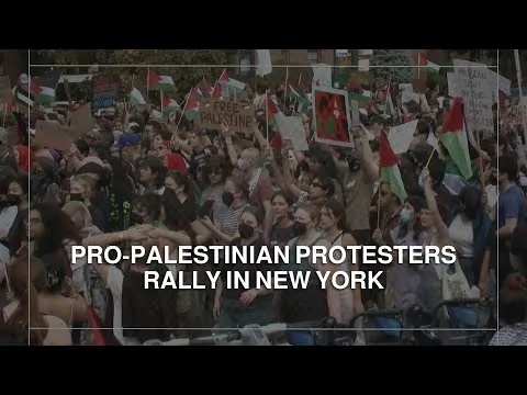 Pro-Palestinian protesters rally in New York — Roya News English