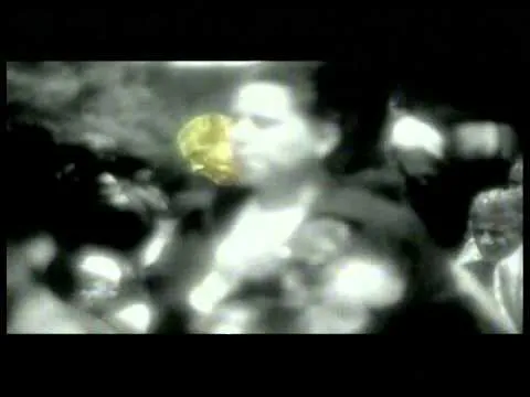Bir Ucuz Gitar — netd müzik