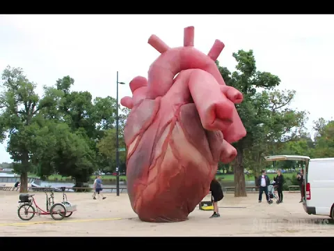 ❤️ Building the giant Snuff Lovers heART — Snuff Puppets