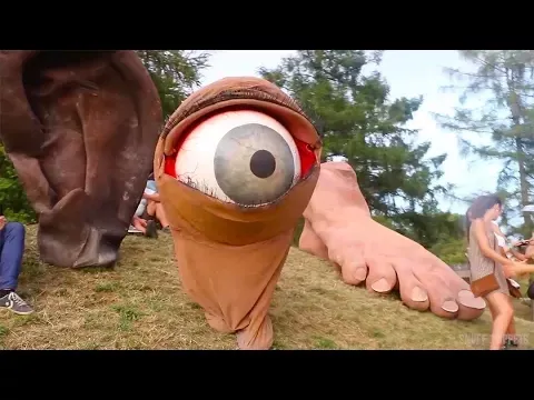 Human Body Parts on the streets of Europe — Snuff Puppets