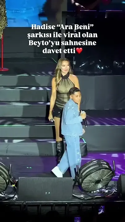 Hadise Beyto'yu davet etti — unknown